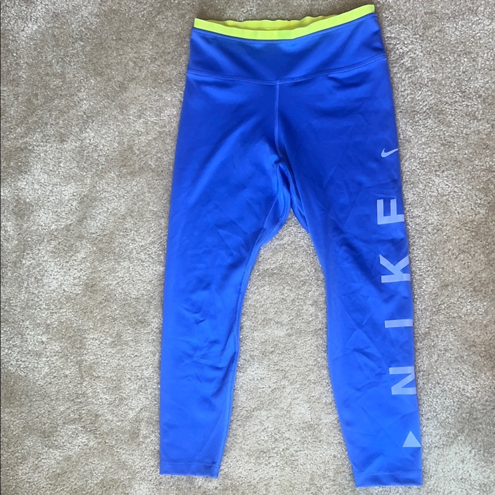 Nike Yellow and Purple Performance Cropped Leggings